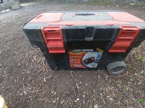 Black and decker - black,